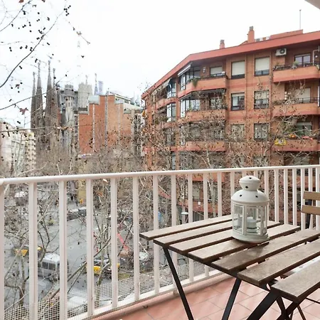Stay U-Nique Apartments Gaudi I Barcelona Exterior foto