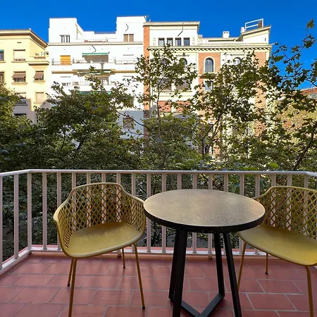 Stay U-Nique Apartments Gaudi I Barcelona Exterior foto